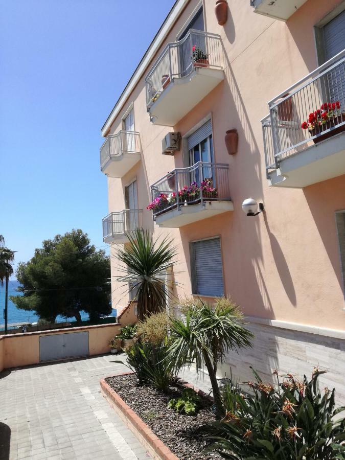 Casa Primavera Daire Sanremo Dış mekan fotoğraf