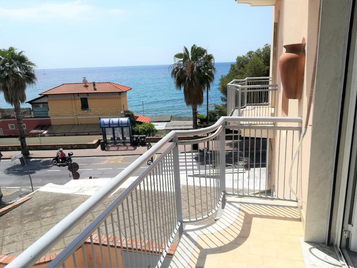Casa Primavera Daire Sanremo Dış mekan fotoğraf